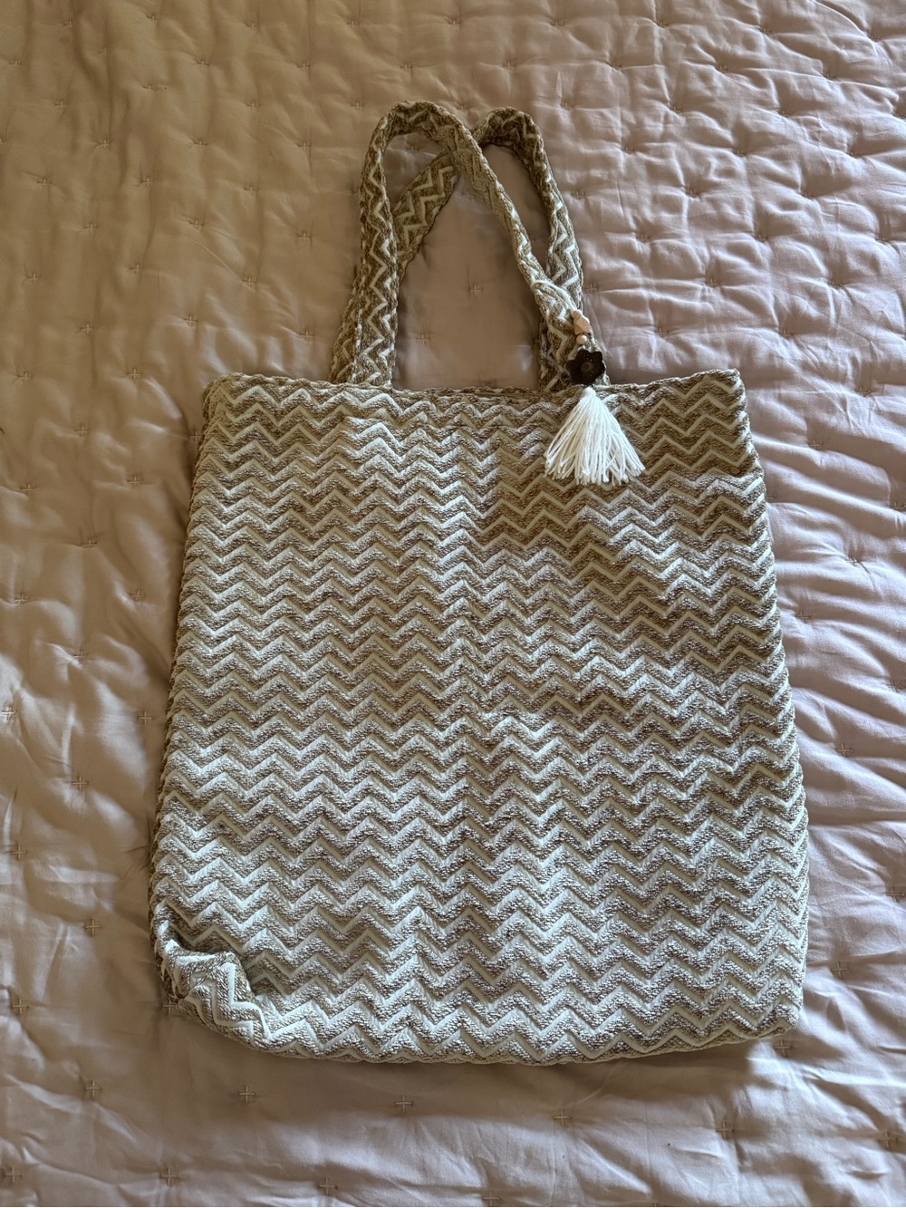 Woven Chevron Tote Bag with Tassel - Neutral Cream and Tan